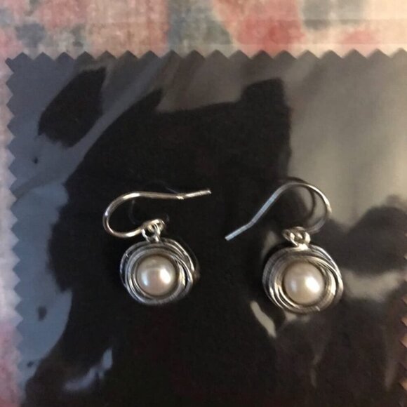 Women's 925 Sterling Silver Dangle Drop Earrings With A Fresh Water White Pearl - Picture 5 of 12